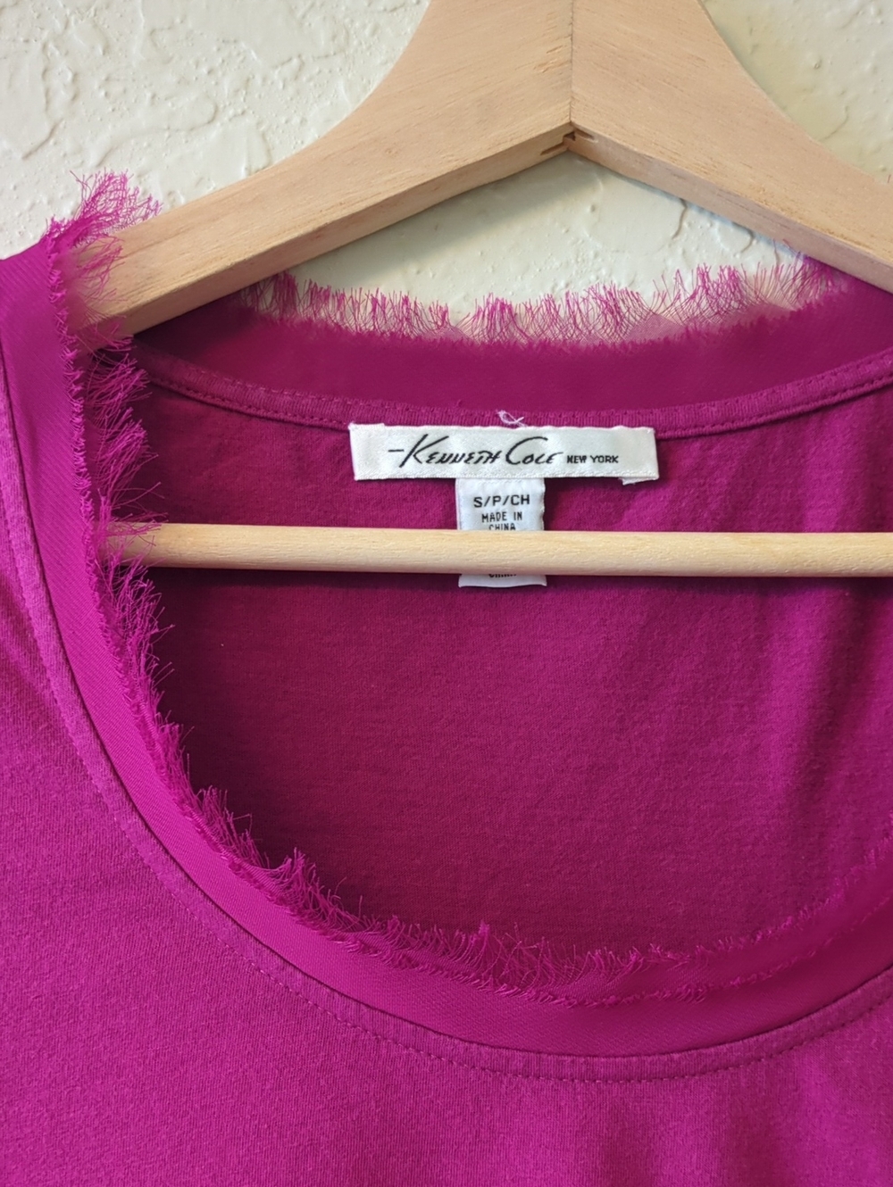 Kenneth Cole Magenta Fringe-Trim Scoop Neck Tank